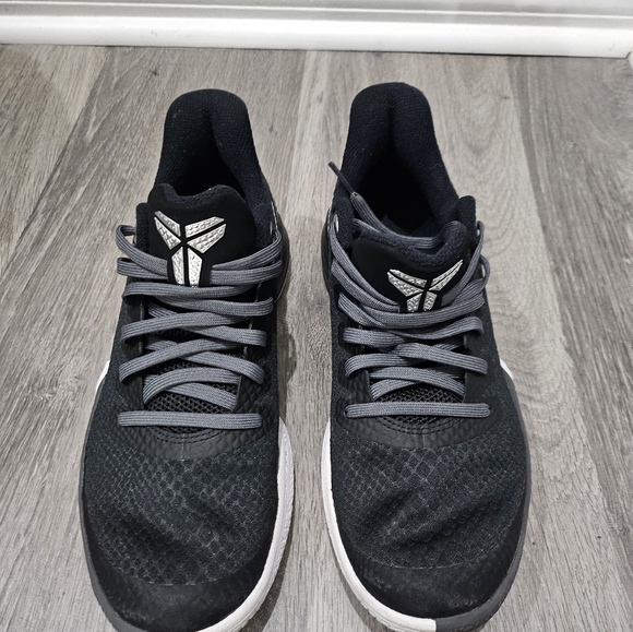 Nike Kobe Mamba Focus TB Basketball Shoes - Picture 4 of 5